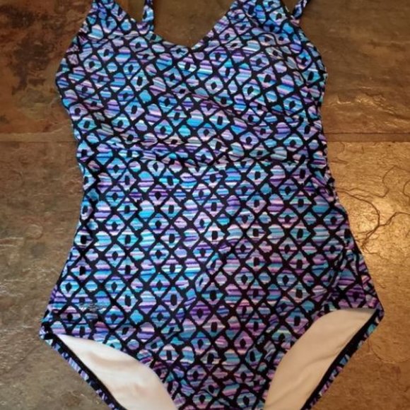 Speedo Other - Speedo Women's NWOT One Piece Swimsuit Purple and Black. Sz.8. #0236